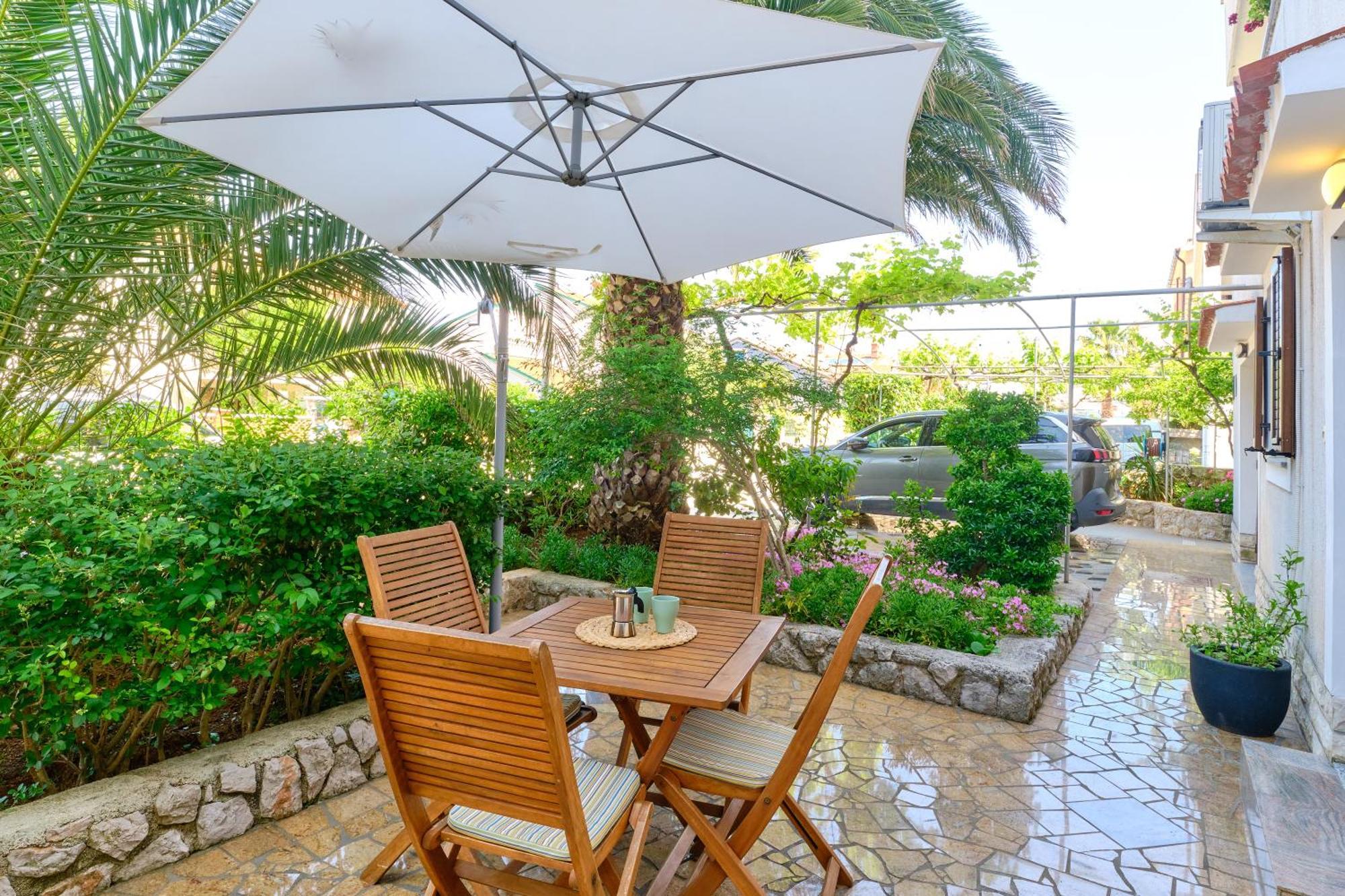Argo Apartmani Mali Losinj Bagian luar foto