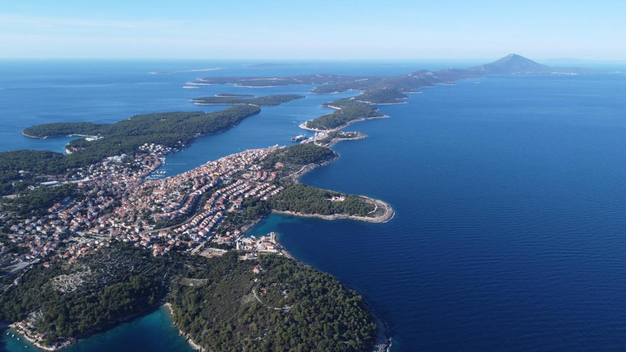 Argo Apartmani Mali Losinj Bagian luar foto